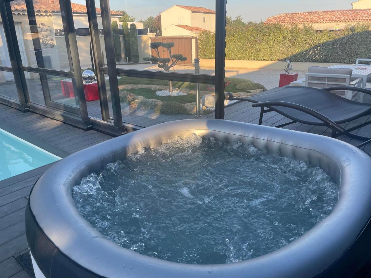 L'Aurore Suite De Charme, Clim Jacuzzi, Sauna, Piscine Chauffee Cuisine... كارْبُنْترا المظهر الخارجي الصورة